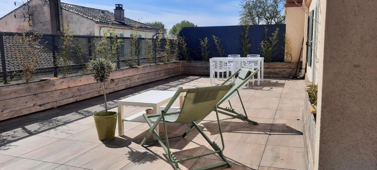 Studio Avec Terrasse Арль Экстерьер фото